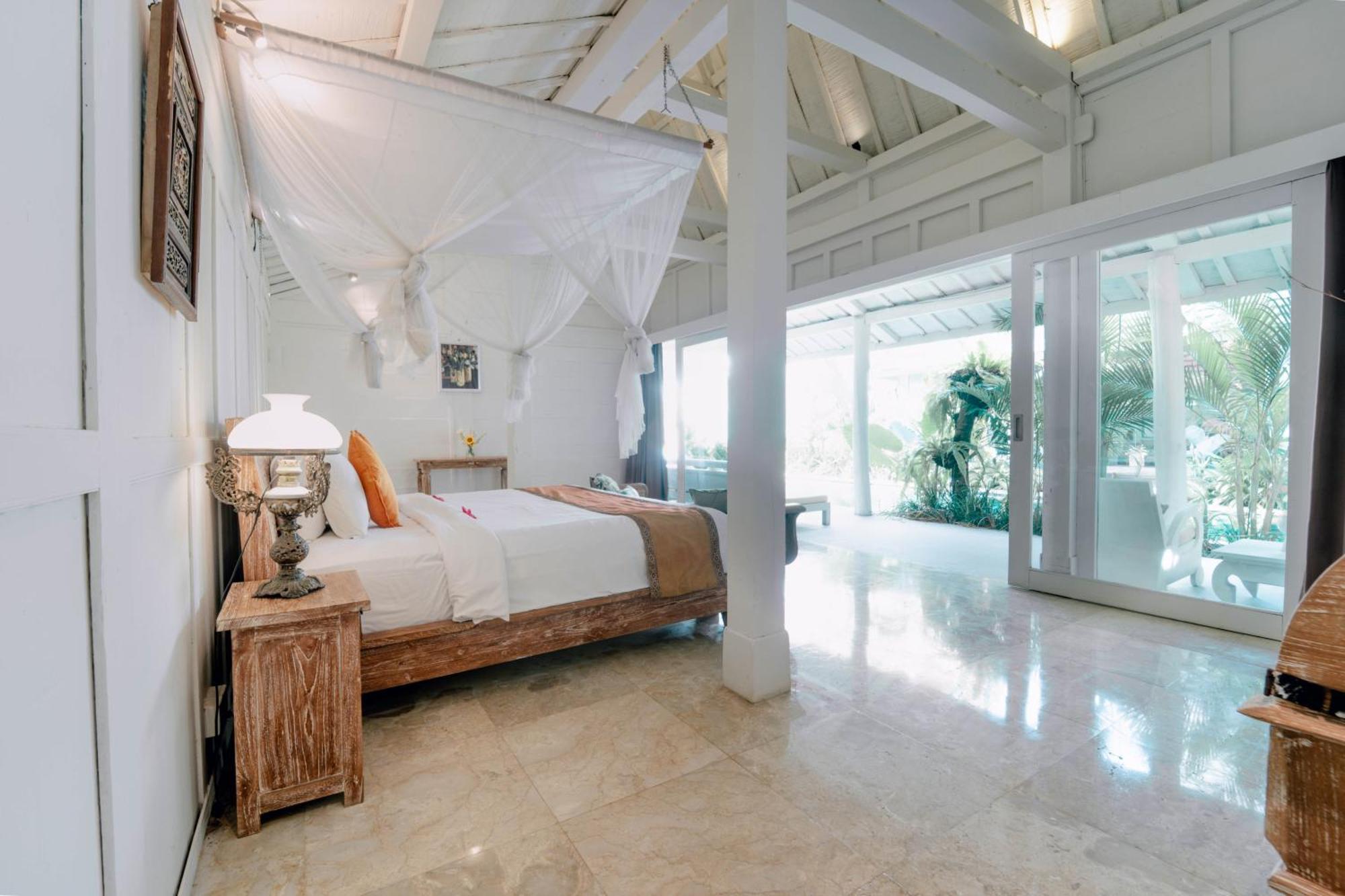 Umalas Suites Seminyak Exterior foto